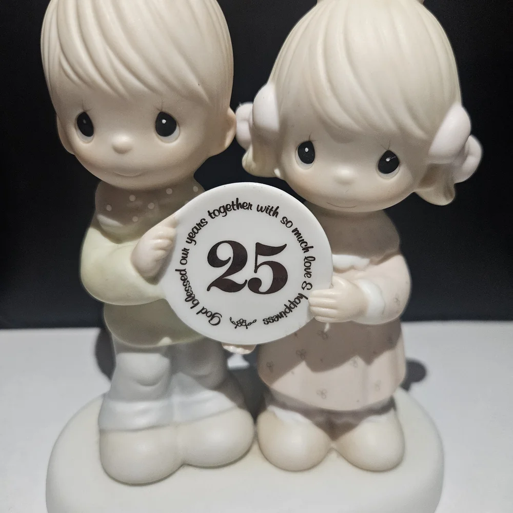 Precious Moments Cream and White Cake Topper